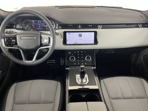 Used 2023 Land Rover Range Rover Evoque R-Dynamic SE image 10