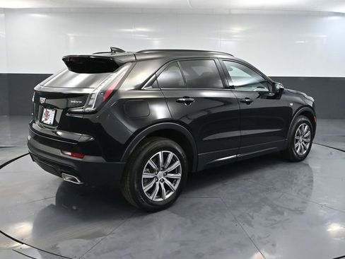Used 2023 Cadillac XT4 Sport image 4