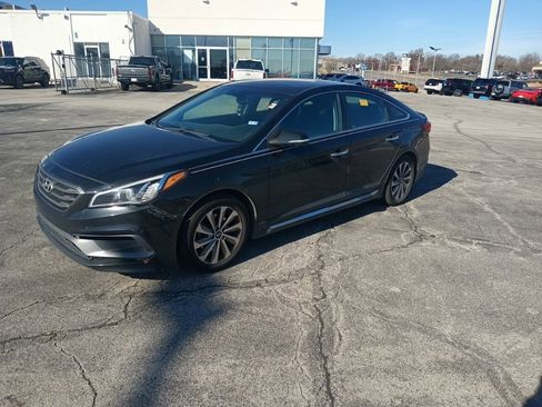 Used 2016 Hyundai Sonata Sport w/ Option Group 1V image 7