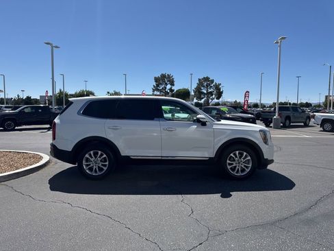 Used 2020 Kia Telluride LX FWD image 5