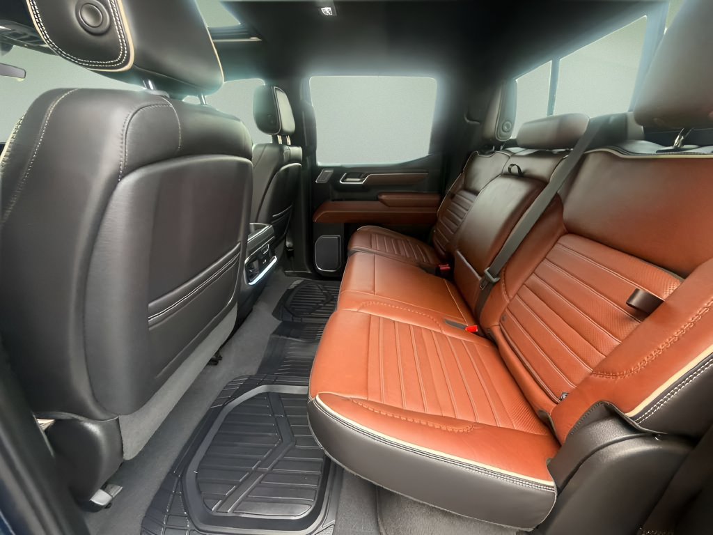 Used 2023 GMC Sierra 1500 Denali Ultimate AWD/4WD image 19