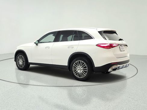 Certified 2026 Mercedes-Benz GLC 300 image 7