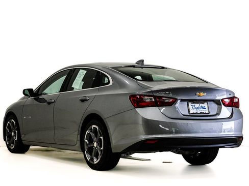 Used 2024 Chevrolet Malibu LT FWD image 9