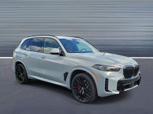 New 2026 BMW X5 xDrive40i w/ Executive Package AWD/4WD image 2