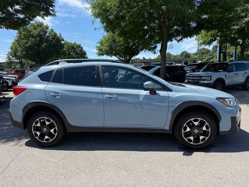 Used 2018 Subaru Crosstrek 2.0i Premium AWD/4WD image 11