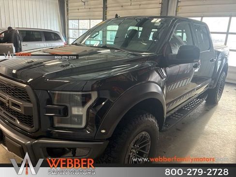 Used 2019 Ford F150 Raptor w/ Equipment Group 802A Luxury image 4