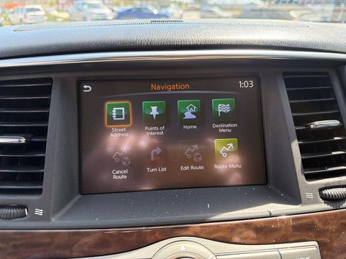 Used 2018 Nissan Armada SL image 14