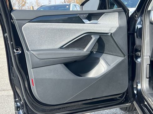 New 2026 Volkswagen Tiguan S image 15