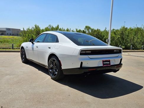 New 2026 Dodge Charger R/T AWD/4WD image 10