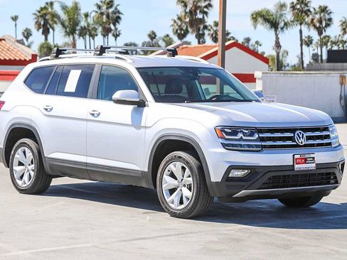 Used 2018 Volkswagen Atlas SE image 4
