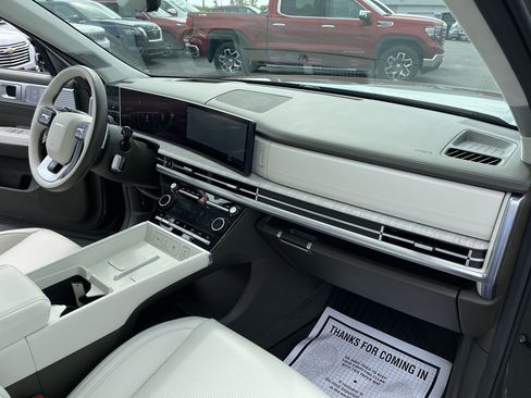 Used 2025 Hyundai Santa Fe Calligraphy image 30