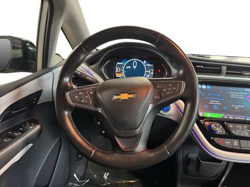 Used 2017 Chevrolet Bolt Premier FWD image 16