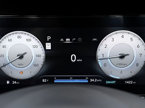 Certified 2026 Hyundai Elantra Limited FWD image 28