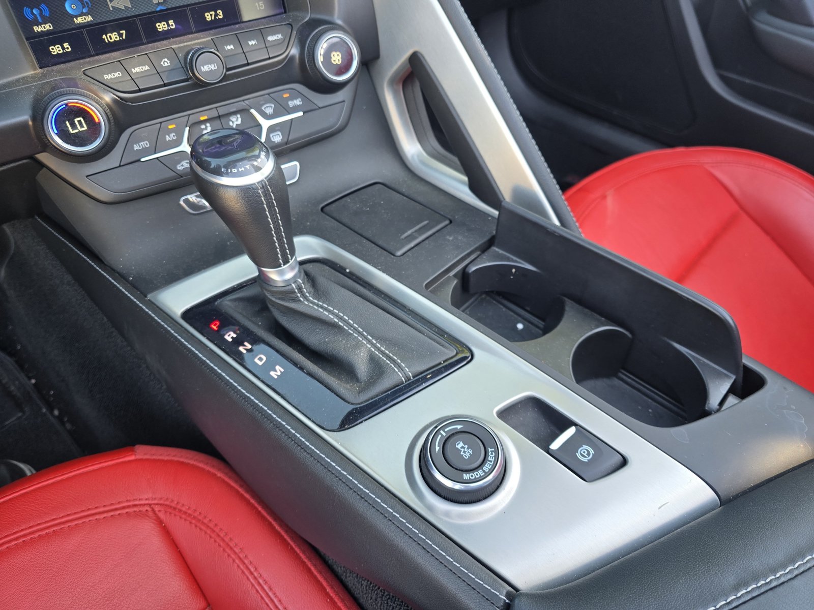 Used 2016 Chevrolet Corvette Stingray Convertible w/ Battery Protection Package RWD image 24