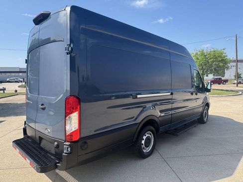 Used 2019 Ford Transit 250 148 High Roof Extended RWD image 5