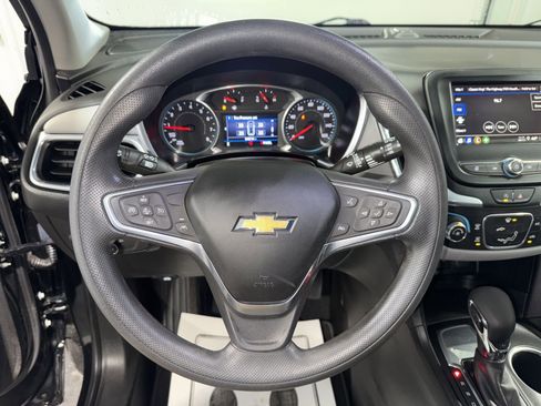 Used 2022 Chevrolet Equinox LT FWD image 25