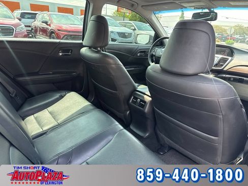 Used 2017 Honda Accord EX-L image 43