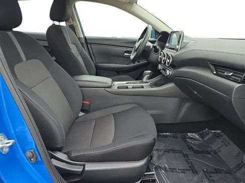 Used 2024 Nissan Sentra SV FWD image 17