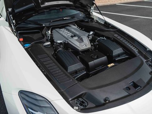 Used 2014 Mercedes-Benz SLS AMG Black Series image 38
