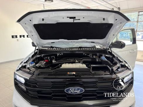 Certified 2025 Ford Expedition Active RWD image 28