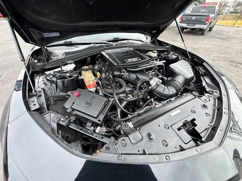 Used 2017 Chevrolet Camaro SS RWD image 20