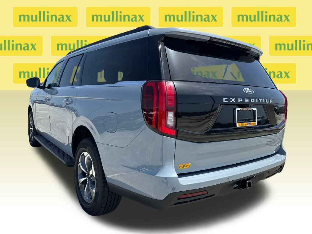 New 2027 Ford Expedition Max Active RWD image 4