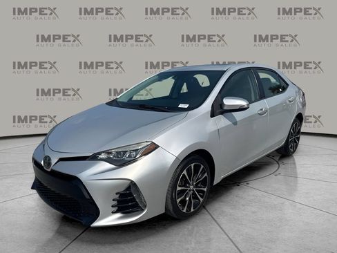 Used 2017 Toyota Corolla SE FWD image 1