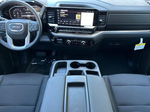 New 2026 GMC Sierra 1500 Elevation AWD/4WD image 13