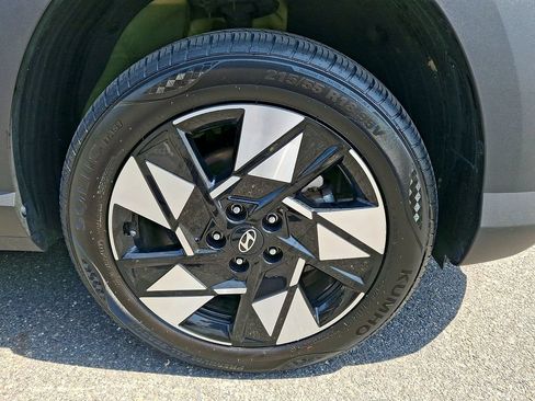 Certified 2024 Hyundai Kona SEL AWD/4WD image 10