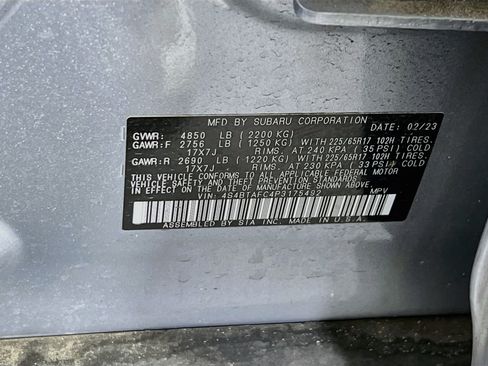 Used 2023 Subaru Outback Premium AWD/4WD image 32