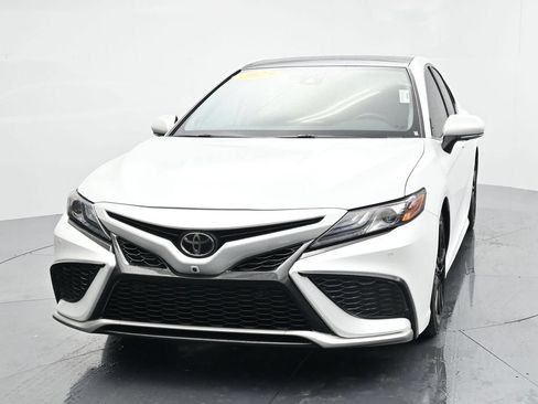 Used 2023 Toyota Camry XSE w/ Navigation Package FWD image 3