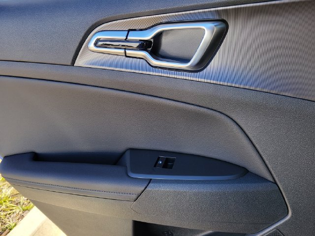 New 2026 Kia Sportage SX AWD/4WD image 14