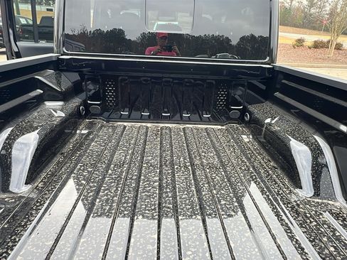 New 2026 Jeep Gladiator Sport AWD/4WD image 13
