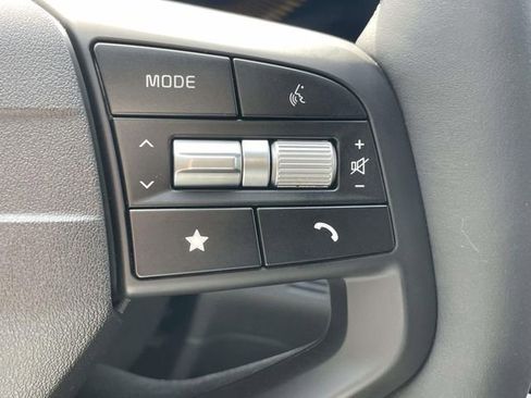 New 2026 Kia Sportage EX FWD image 31