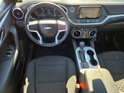 Used 2020 Chevrolet Blazer LT image 12