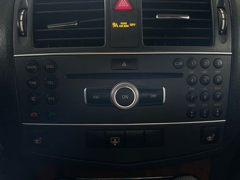 Used 2011 Mercedes-Benz C 300 4MATIC Sedan image 37