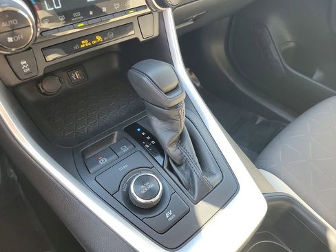 Used 2023 Toyota RAV4 XLE image 23