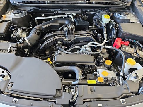 New 2025 Subaru Outback Limited image 30