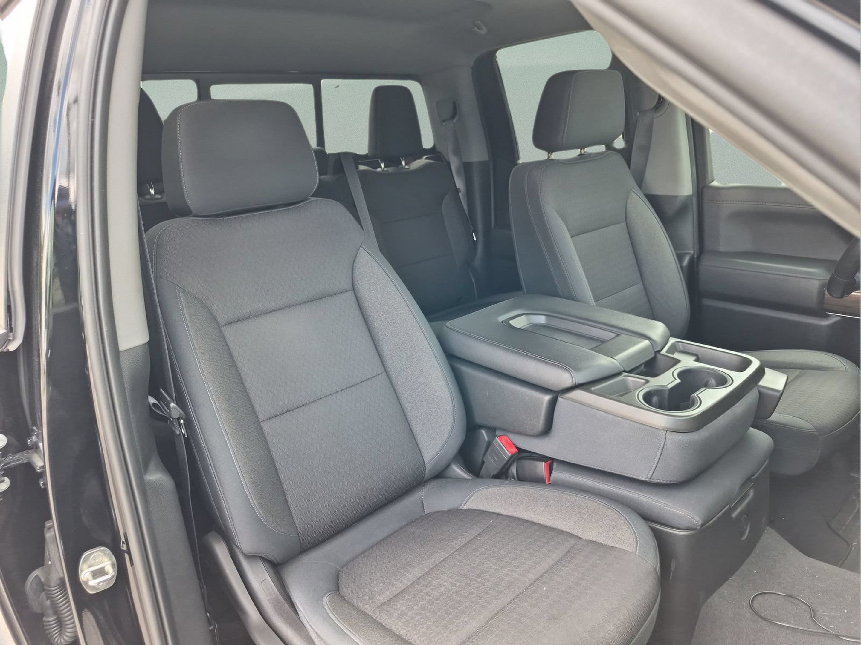Used 2019 Chevrolet Silverado 1500 LT w/ All-Star Edition AWD/4WD image 18