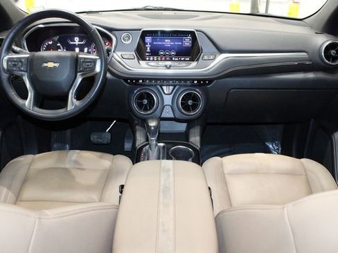Used 2022 Chevrolet Blazer Premier w/ Enhanced Convenience Package image 32