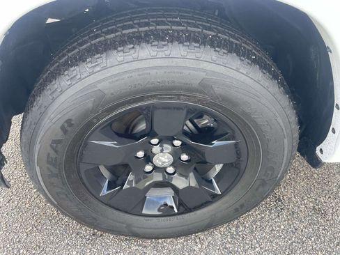 Used 2025 RAM 1500 Big Horn image 35