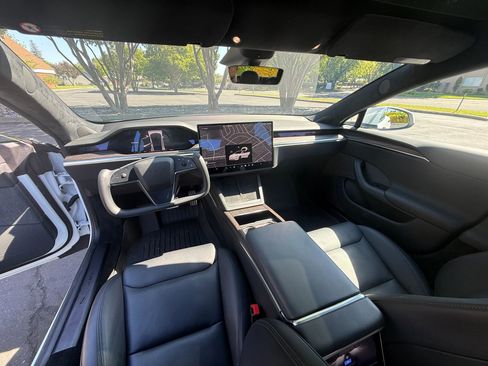 Used 2022 Tesla Model S Standard Range AWD/4WD image 20
