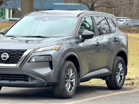 Used 2021 Nissan Rogue S AWD/4WD image 18
