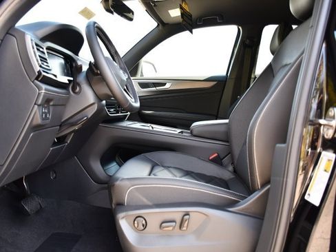 New 2026 Volkswagen Atlas Cross Sport SE image 13