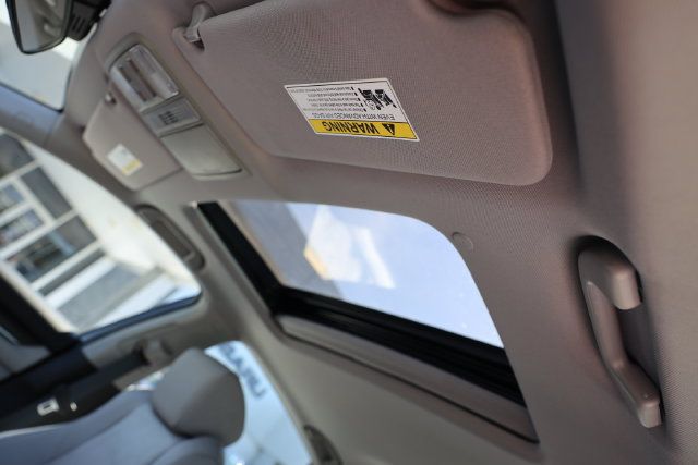 Used 2018 Honda Accord EX image 37