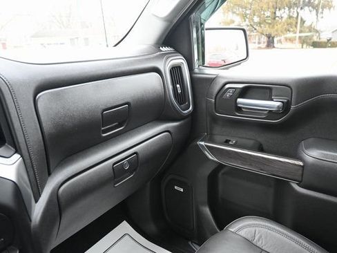Used 2020 Chevrolet Silverado 1500 LTZ w/ LTZ Premium Package image 28