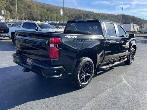 Certified 2024 Chevrolet Silverado 1500 Custom w/ Turbomax Blackout Package image 4