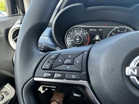 New 2025 Nissan Versa SV w/ Trunk Package image 28