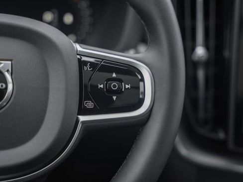 New 2026 Volvo XC60 B5 Ultra w/ Protection Package Premier image 30