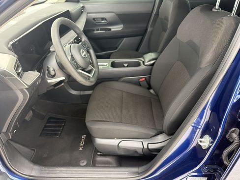 Used 2026 Nissan Kicks S FWD image 4